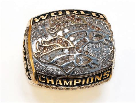 Jamal Lewis' Super Bowl ring sells for $50,820 at auction - Sports ...