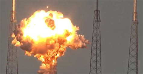 SpaceX rocket explosion is major setback for pioneer - CBS News