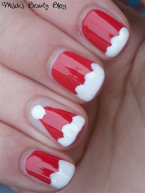 Misch's Beauty Blog: NOTD December 24th: Santa Nails