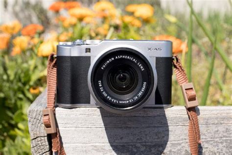 The Best Mirrorless Camera for Beginners | Reviews by Wirecutter