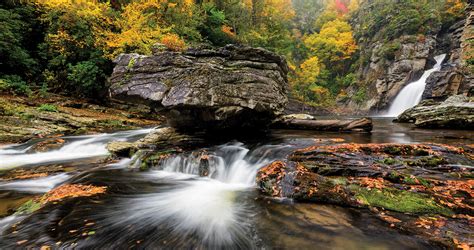 Discovering Linville Gorge's Majestic Waterfall | Our State