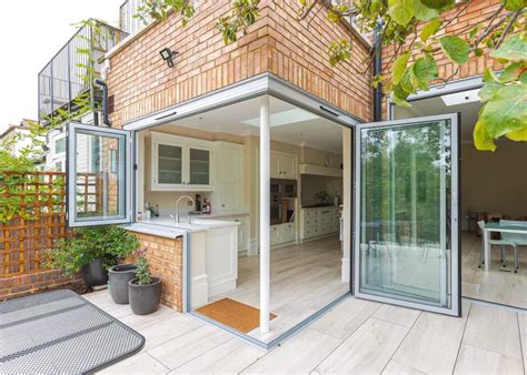 Corner Bifold Doors: How Do Corner Bifolds Work & Are They Right for You? - Build It