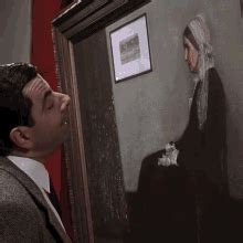 Mr Bean Rowan Atkinson GIF - MrBean RowanAtkinson Bean - Discover ...