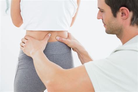 Symptoms of a Gluteus Medius Tear | Livestrong.com