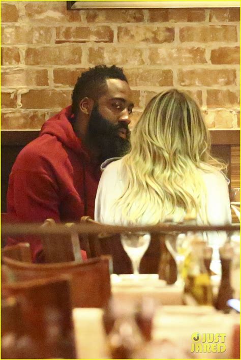 Khloe Kardashian & James Harden Have a Dinner Date in Calabasas!: Photo ...