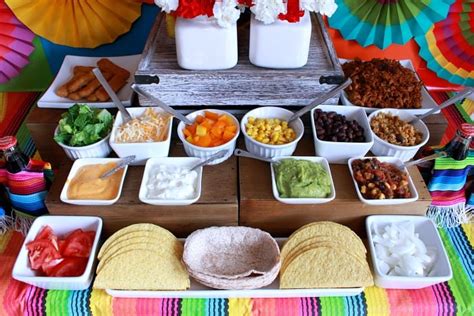 Taco Bar Ideas - Moms & Munchkins