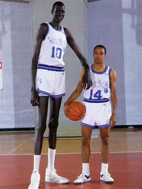 Manute Bol and Spud Webb. | Nba players, Basketball players, Nba