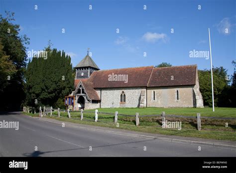 St Andrews church , Medstead, Alton, Hampshire, England Stock Photo - Alamy