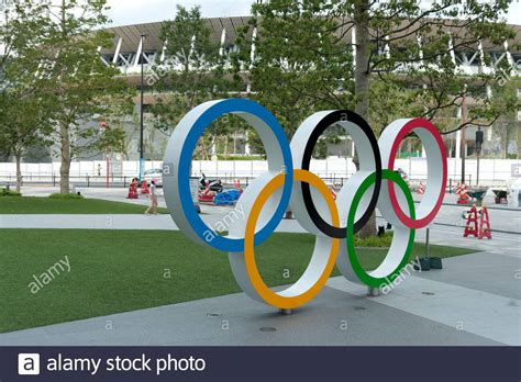 2020 olympic logo hi-res stock photography and images - Alamy