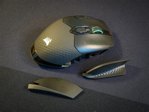 The Corsair Dark Core RGB Pro FPS gaming mouse with SLIPSTREAM WIRELESS technology under test