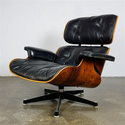 Mod. 670 Lounge Chair by Charles & Ray Eames for Herman Miller | #150238