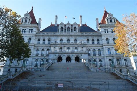 New York State Capitol Building in Albany with Mesmerizing Architecture ...