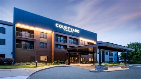 Photos of Courtyard By Marriott Columbus Airport | Marriott Bonvoy