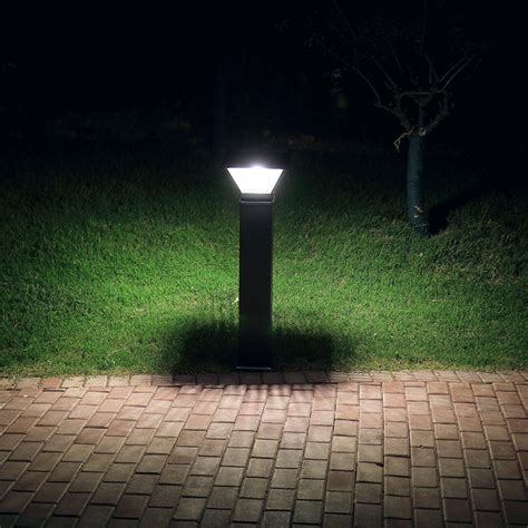 BC22 Solar LED Exterior Bollard Light | Solar Illuminations