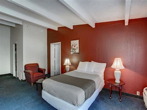 Red Carpet Inn Whippany | Hotel near Whippany Railway Museum, MetLife Stadium