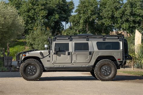 A Bulletproof 'Holy Grail' Hummer H1 Alpha Sold For $200,000 - Maxim