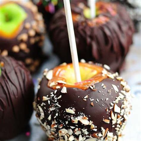 Chocolate Caramel Apples