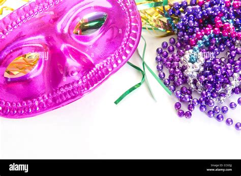 Mardi gras parade beads hi-res stock photography and images - Alamy