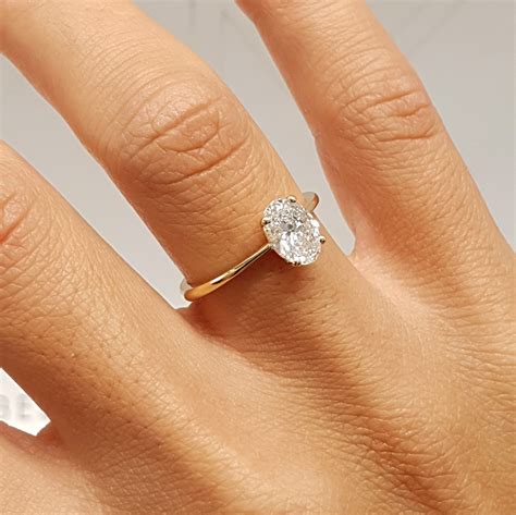 oval engagement rings - Google Search | Oval diamond engagement ring ...