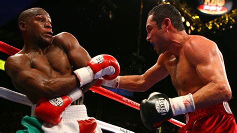 Oscar De La Hoya '50-50' on making return to boxing at 42 | Boxing News ...