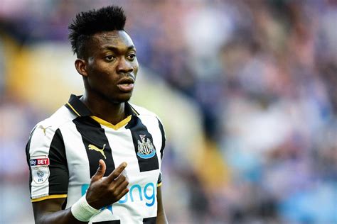 Newcastle United outcast Christian Atsu among least paid players at club - Ghana Latest Football ...