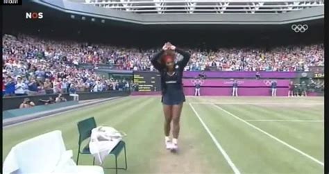 Serena williams CRIP walk after beating Maria Sharapova - Videos - Metatube