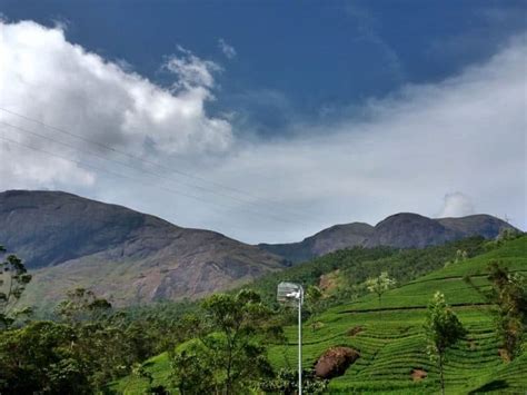 Anamudi Peak Munnar- Photos, Entry Fee, Timings & Trekking | Munnar ...