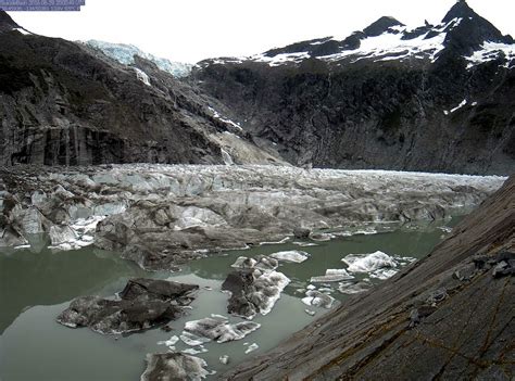 Suicide Basin jökulhlaup underway