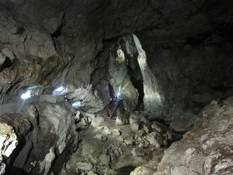 mother nature: Devil's Throat Cave, Bulgaria