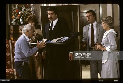 HART - "Too Close to Hart" - Airdate: May 3, 1983. RALPH | Hart pictures, Hart, Television