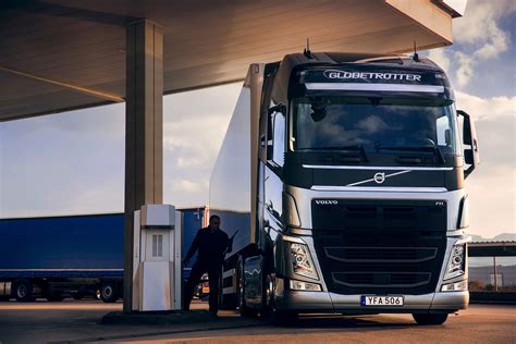 Top tips for reducing a truck’s fuel consumption | Volvo Trucks