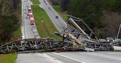 Tornadoes Kill at Least 23 in Alabama, Official Says - The New York Times