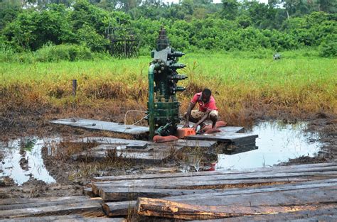 Environmentalists seek establishment of labs in niger-delta to solve oil-spills