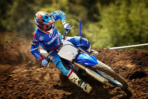 Blue and white motocross dirt bike HD wallpaper | Wallpaper Flare