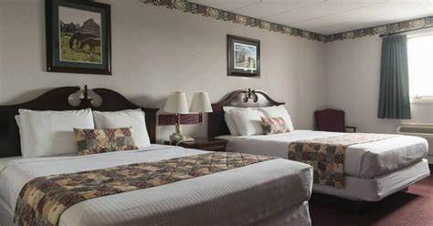 Bird-in-Hand Family Inn from $119. Bird in Hand Hotel Deals & Reviews - KAYAK