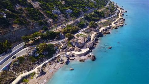 Seaside Village in Greece landscape image - Free stock photo - Public Domain photo - CC0 Images