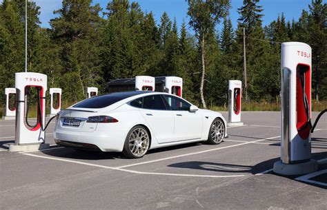 Tesla Launch Pricing Experiment in Norway - Life in Norway