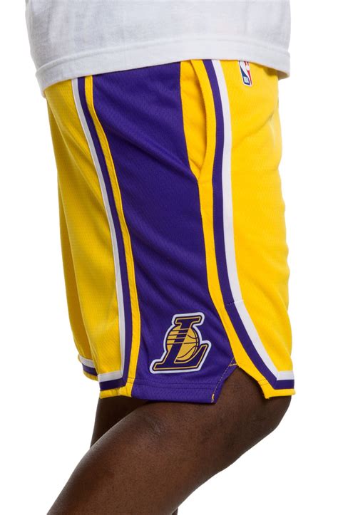 NIKE LOS ANGELES LAKERS SWINGMAN SHORTS AJ5617 728 - Shiekh