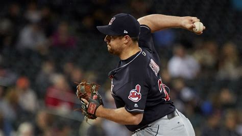 REPORT | Cleveland Indians reliever Bryan Shaw agrees to 3-year deal with Colorado Rockies ...