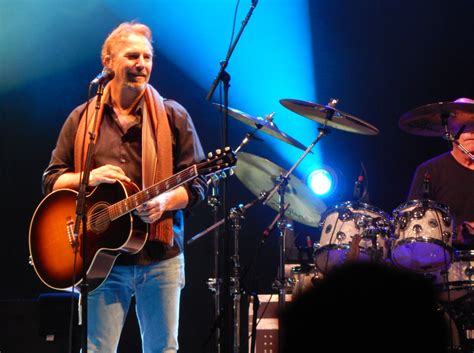 Kevin Costner & Modern West photos | Randude Rocks