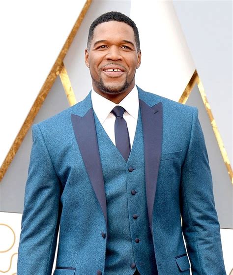 michael-strahan-e56b76ea-c0f8-47a8-ab91-efa3a4088d62.jpg (760×897) | Michael strahan, Men's ...