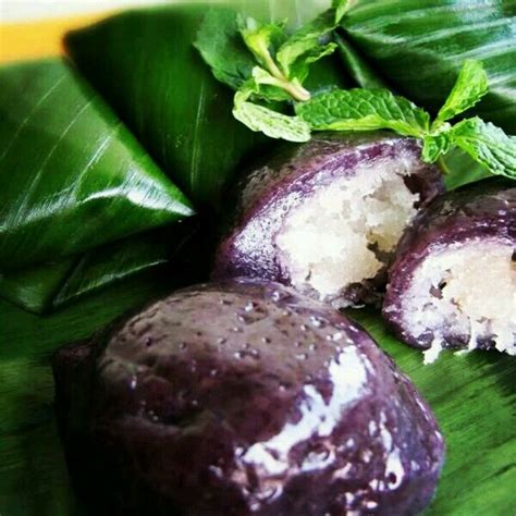 Kue Bugis Ketan Hitam Indonesian Desserts, Indonesian Cuisine, Asian ...