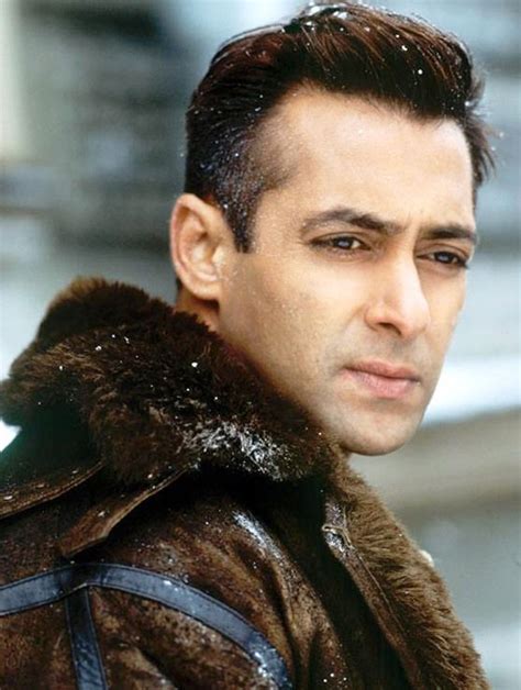 Salman Khan's Hairstyles & Beard Styles » StarsUnfolded