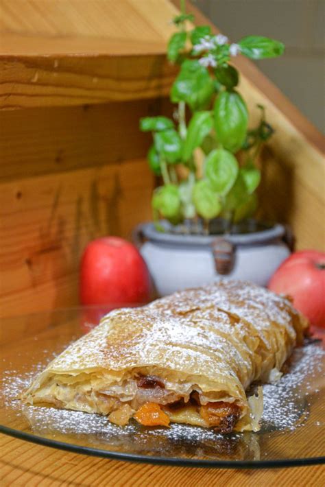 Easy Homemade Apple Strudel in Phyllo Dough - Tasted Stories