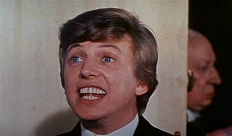 Tommy Steele in Half a Sixpence | Tommy steele, Tommy, Actors