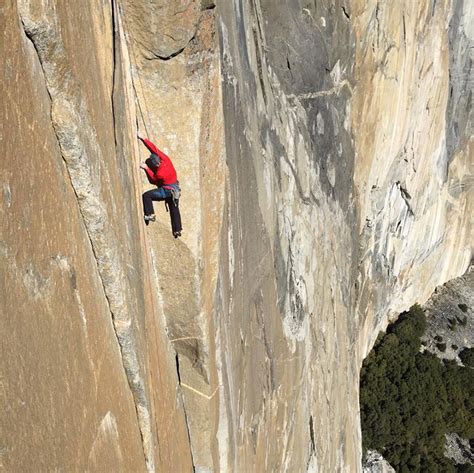 Two Men Are Making History By Free-Climbing 3000ft Up The Hardest Route ...