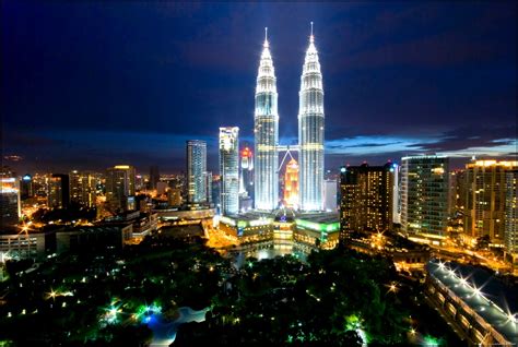 petronastower-malaysia. | Beautiful Sceneries/Tourist attractions | Pinterest