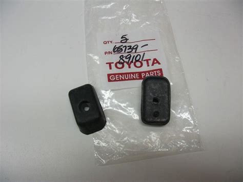 Purchase TOYOTA PICKUP TRUCK TAILGATE BUMPER OEM 65739-89101 in The ...