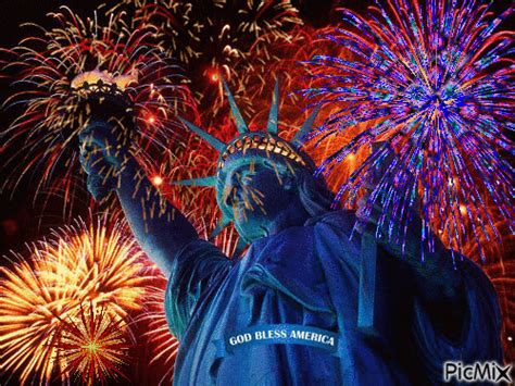 Statue Of Liberty With Fireworks Pictures, Photos, and Images for Facebook, Tumblr, Pinterest ...
