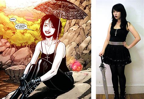 How to Make a Death from ‘Sandman’ Halloween Costume